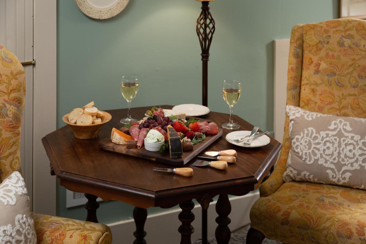 لويفيل Inn At Woodhaven-In The Heart Of The Bourbon Trail-Over 12 Distilleries Nearby المظهر الخارجي الصورة