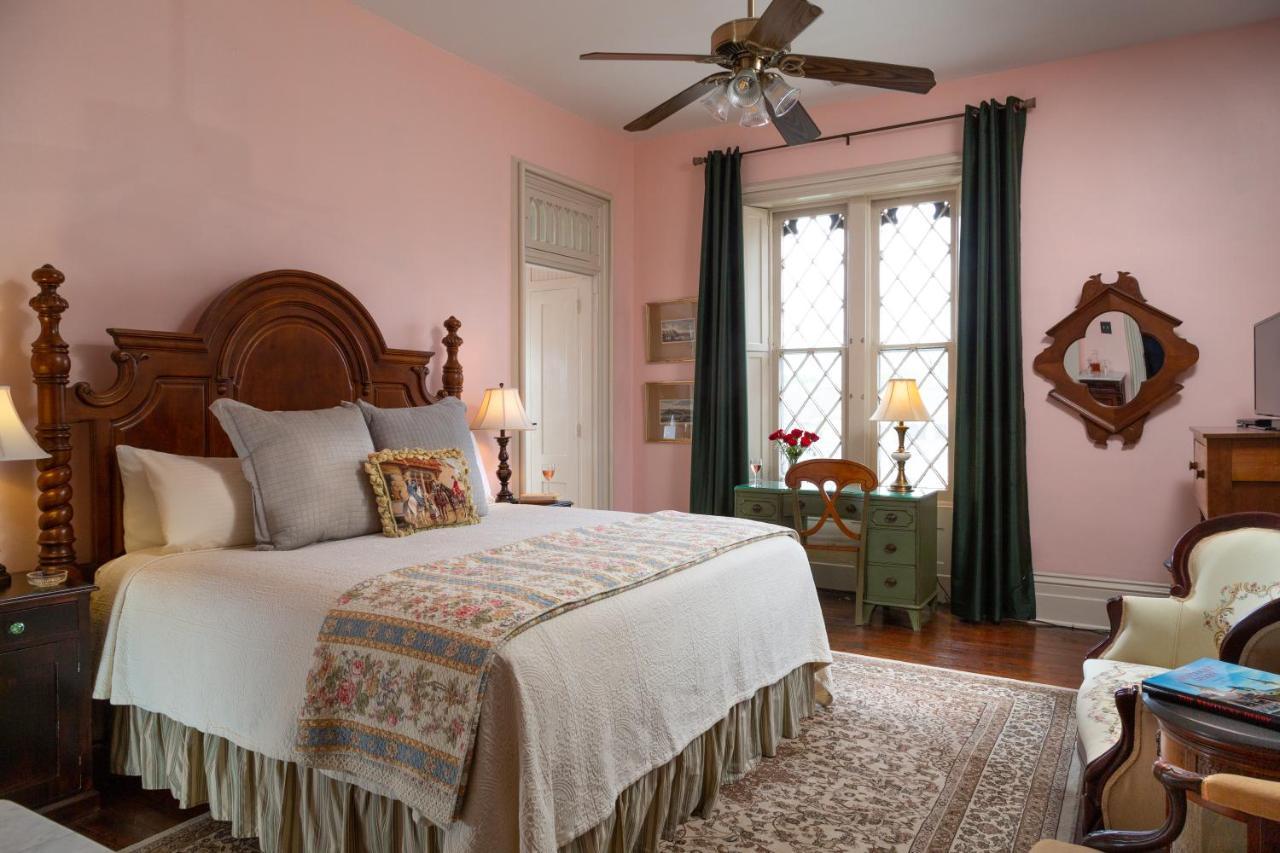 لويفيل Inn At Woodhaven-In The Heart Of The Bourbon Trail-Over 12 Distilleries Nearby المظهر الخارجي الصورة